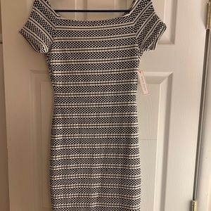 BisouBisou Midi length black/white bodycon dress